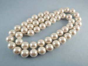 ShlPrl004 Shell Pearls