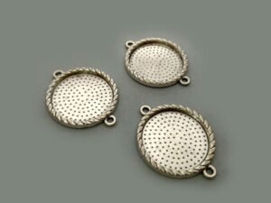 Bezel