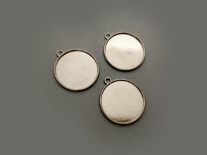 Bezel