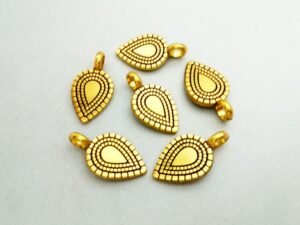 Metal Pendant